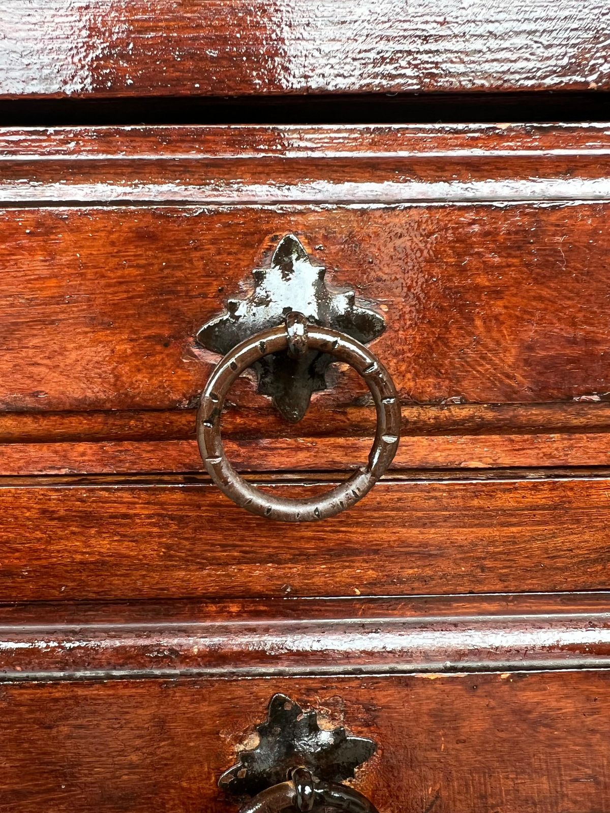 photo vinterior Spanish Buffet With Two Doors And Three Drawers With Original Hardware