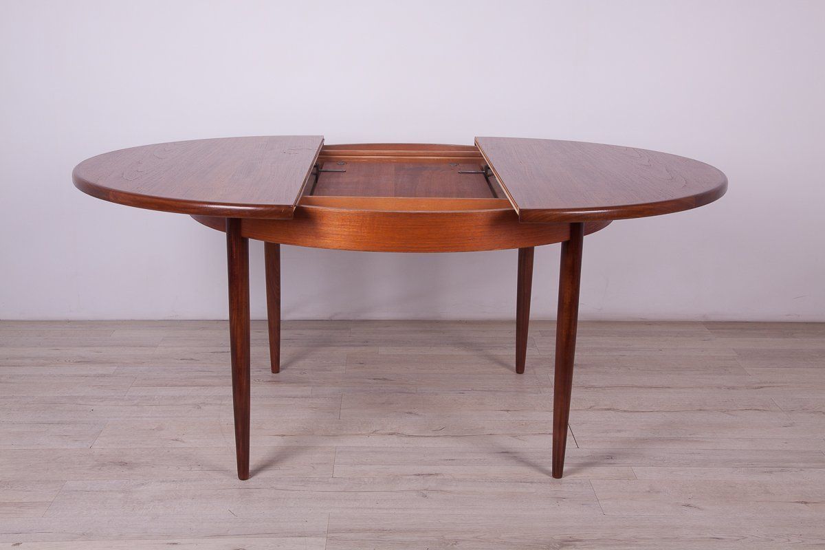 Mid Century Teak Round Fresco Dining Table From G Plan, 1960s photo Furniture
