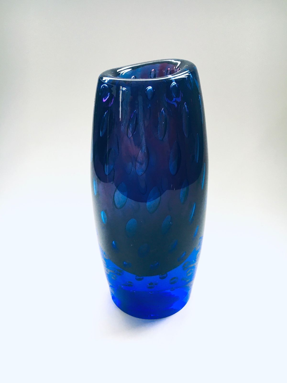 Modern Handblown Art Glass Bullicante Vase In Blue And Purple Colors photo buy