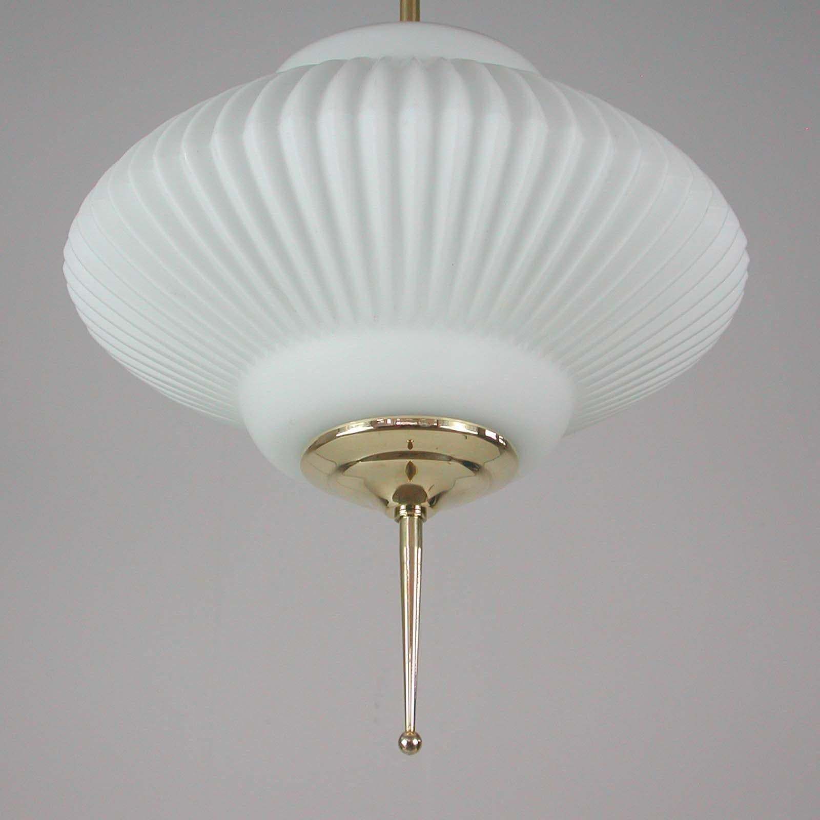 photo vinterior Midcentury Ribbed Milk Glass & Brass Globe Pendant, Stilnovo 'Attr.'