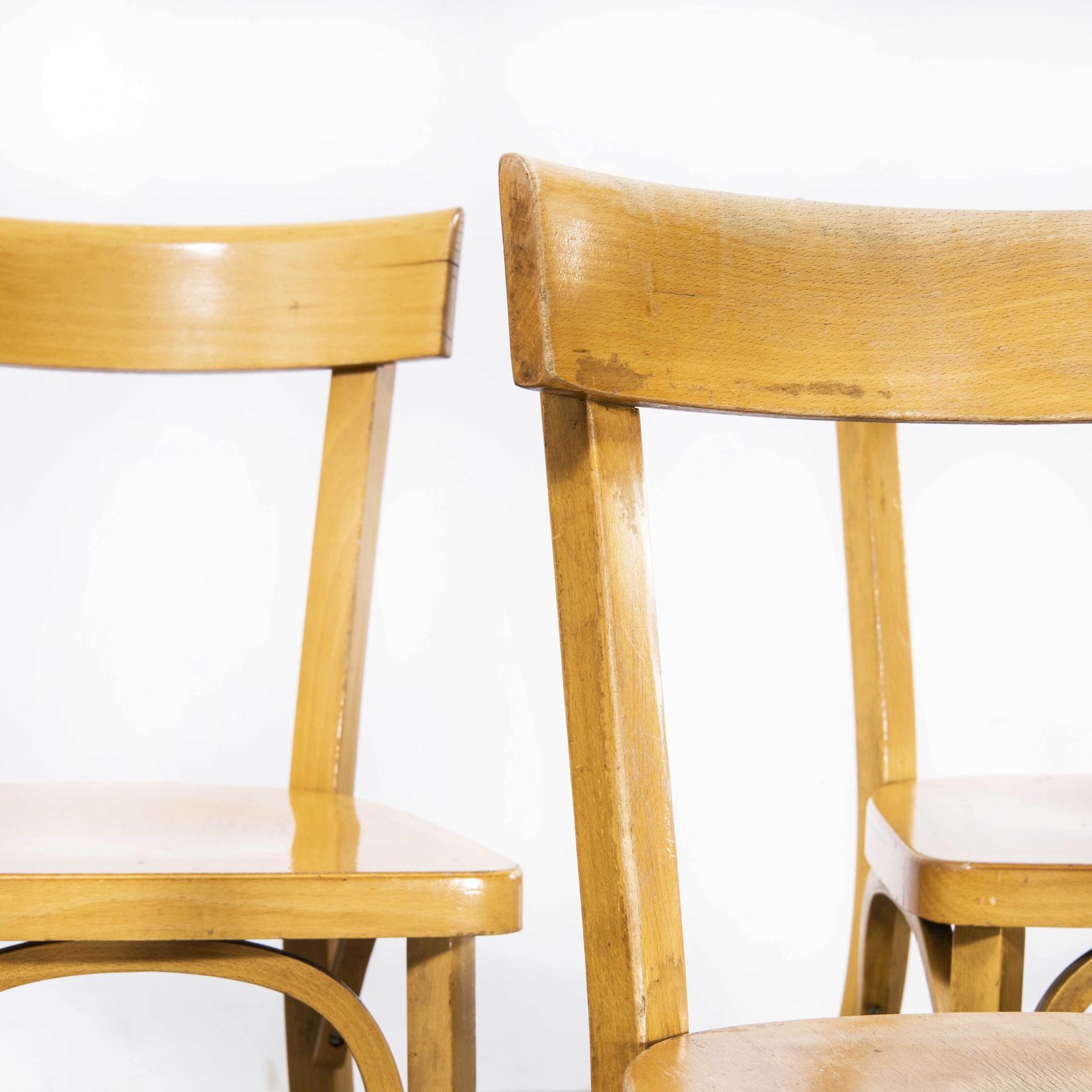 1950’s French Baumann Blonde Slim Back Bentwood Dining Chairs – Set Of Six photo vinterior