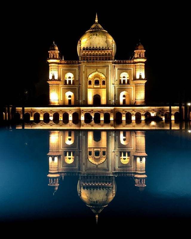 "Safdarjang Tomb" By Ahsaas Bahl