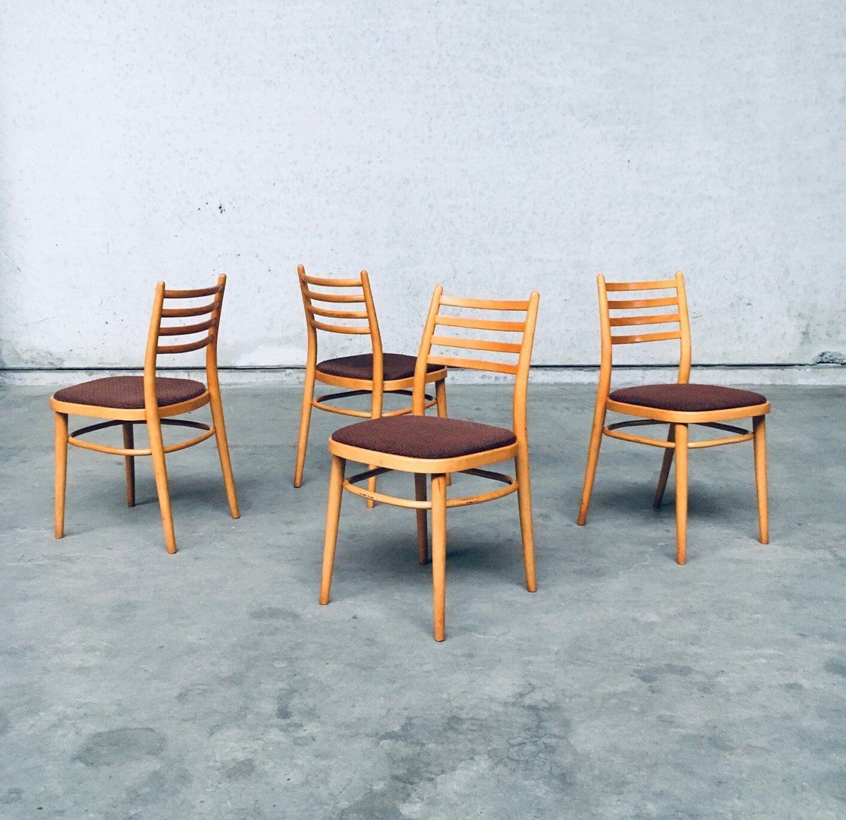 Mid Century Modern Design Eetkamerstoelen Van Ton, 1968, Tsjecho Slowakije photo 930.0