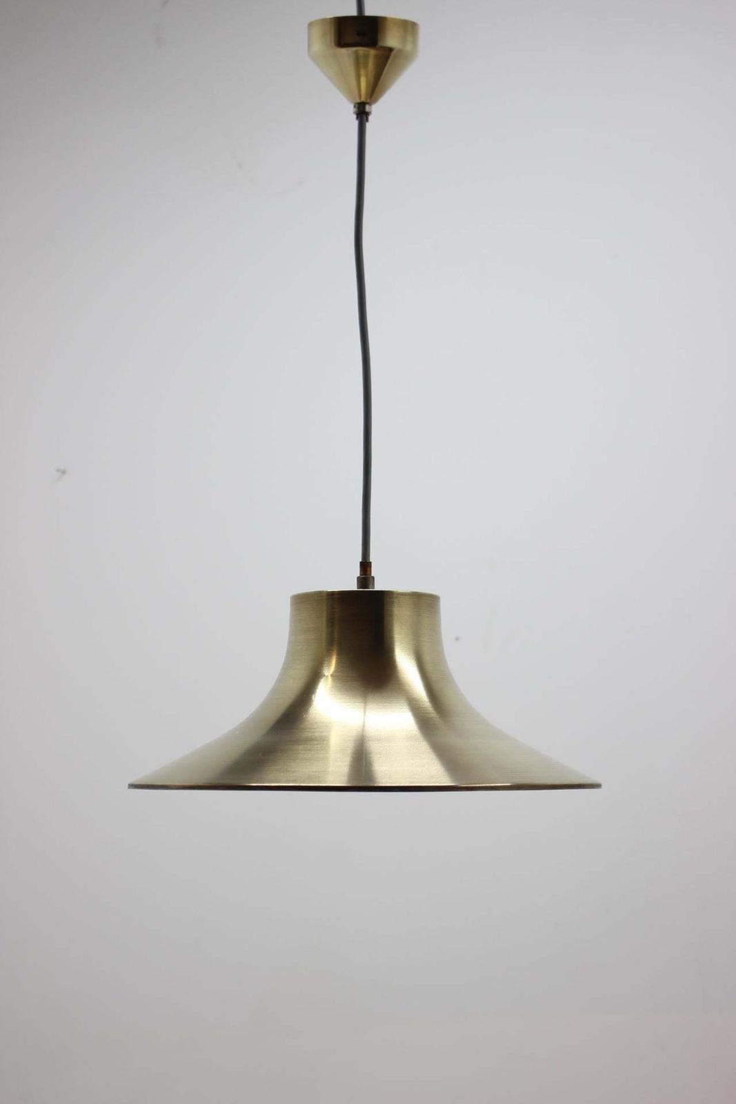 Mid Century Design Messing Hanglamp Van Napako, Jaren 1970 photo Verlichting