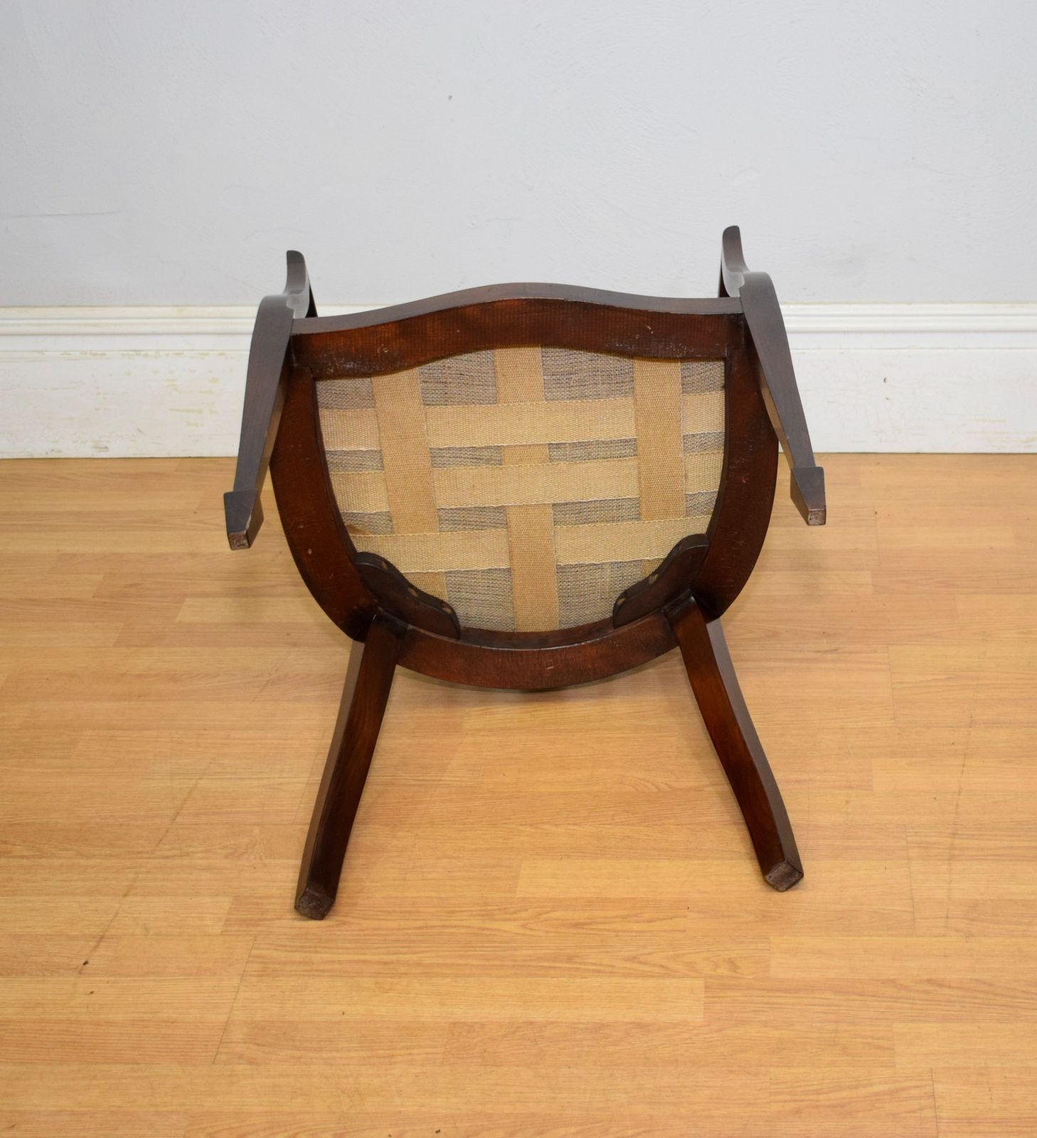 395.0 Victorian Tub Chair, 1800s photo