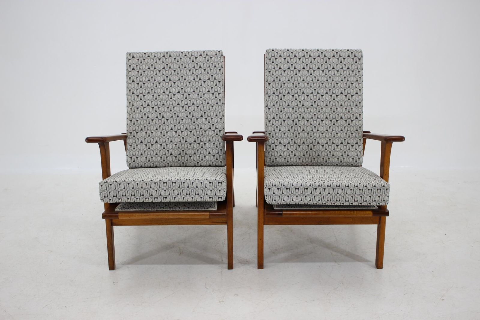 1930s Pair Of Antonin Heythum Very Rare Armchairs And Stools, Czechoslovakia photo vinterior