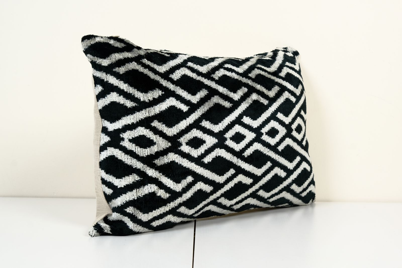 Ikat Velvet Pillow Cover, Black And Beige Silk Ikat Pillow, Handmade Silk Ikat Pillowcase, Chain Design Uzbek Throw Pillow photo Textiles