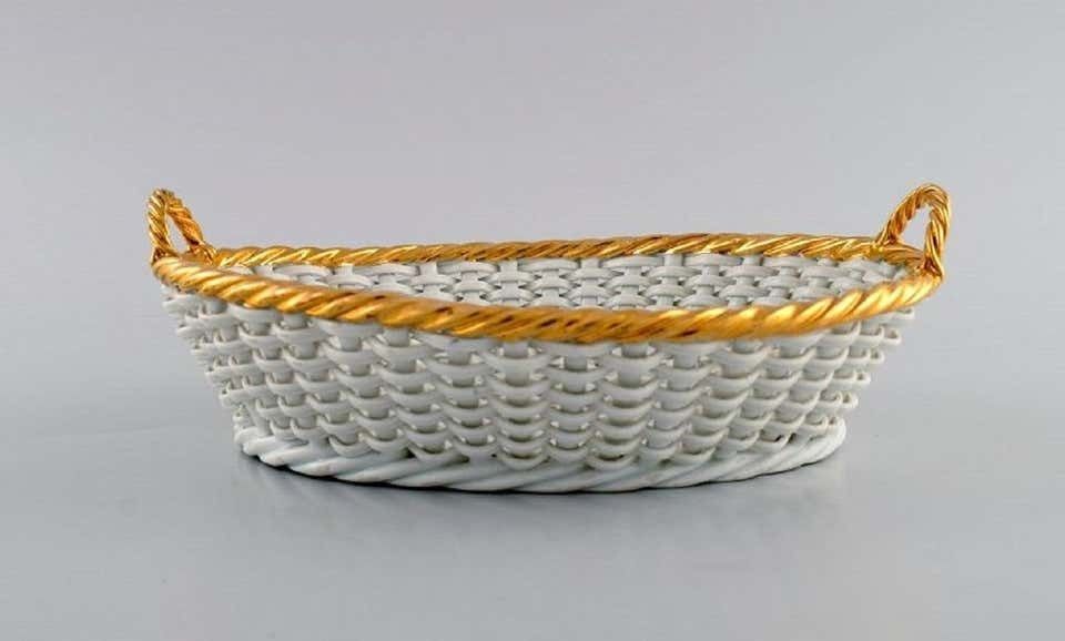 Antique Meissen Braided Porcelain Basket With Handles, Late 19th C photo vinterior