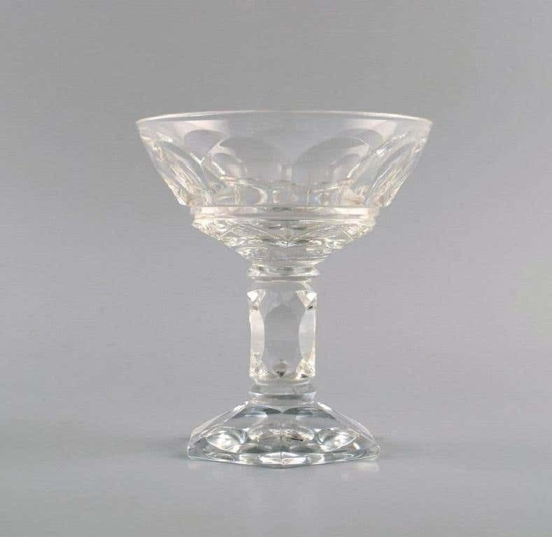 Baccarat, France, 9 Art Deco Champagne Bowls In Clear Crystal Glass photo buy