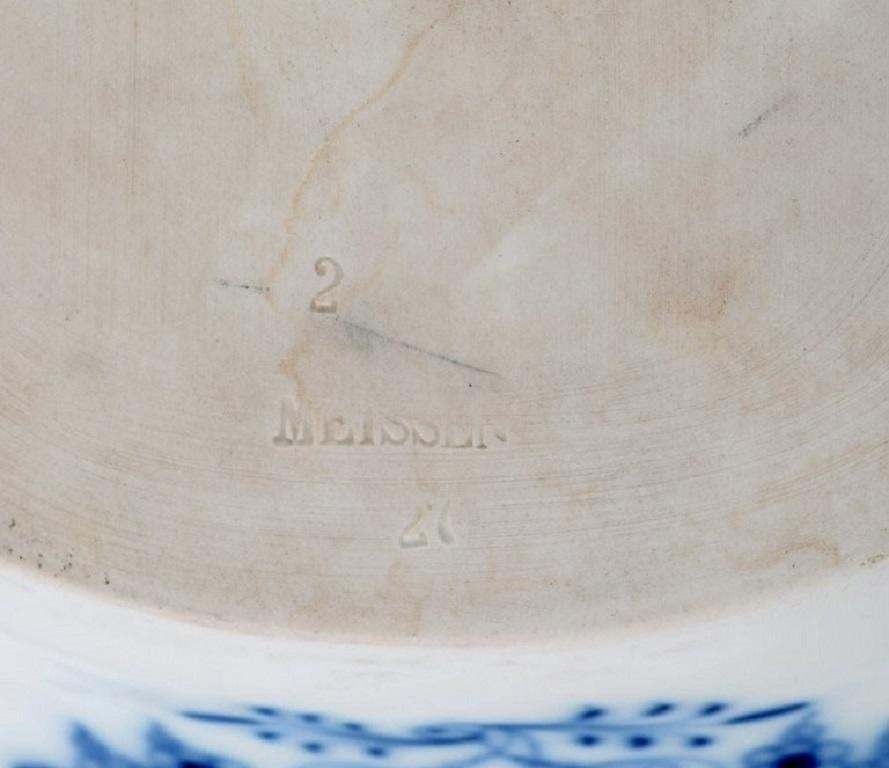 Antique Stadt Meissen Blue Onion Lidded Tureen In Hand Painted Porcelain photo vinterior