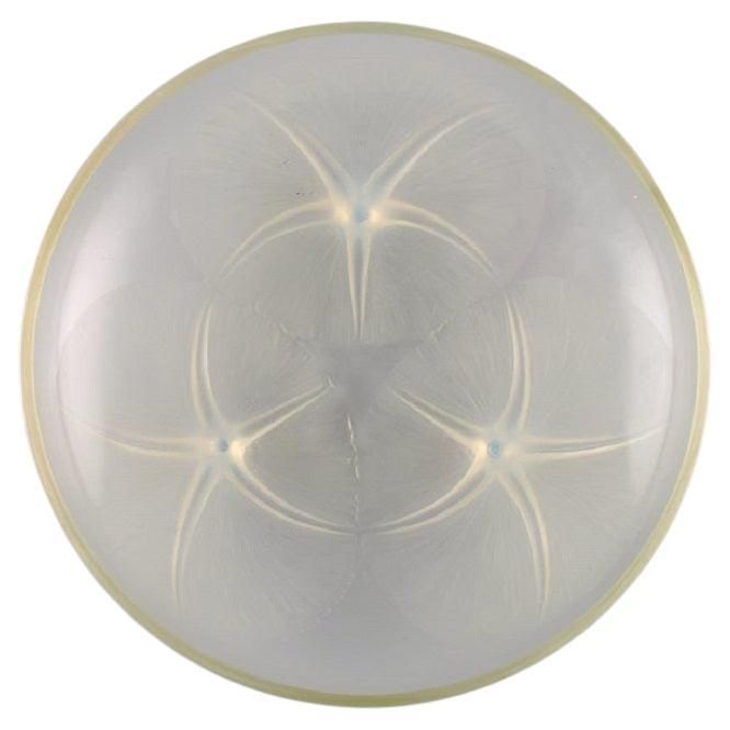 photo furniture Early René Lalique Volubilis Bowl In Clear And Frosted Mouth Blown Art Glass