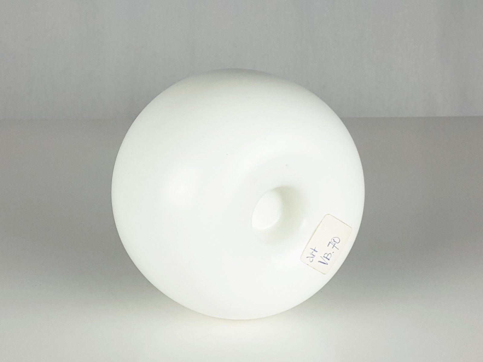 White Ceramic Sculptural Bombolo Centerpiece photo buy