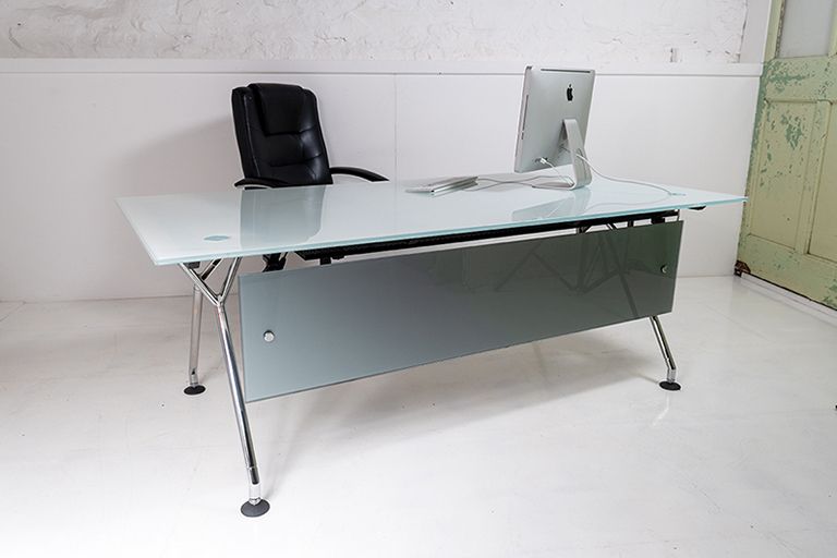 Italian Glass Top On Chrome Executive ‘Nomos’ Desk By Norman Foster For Tecno 1980s photo buy