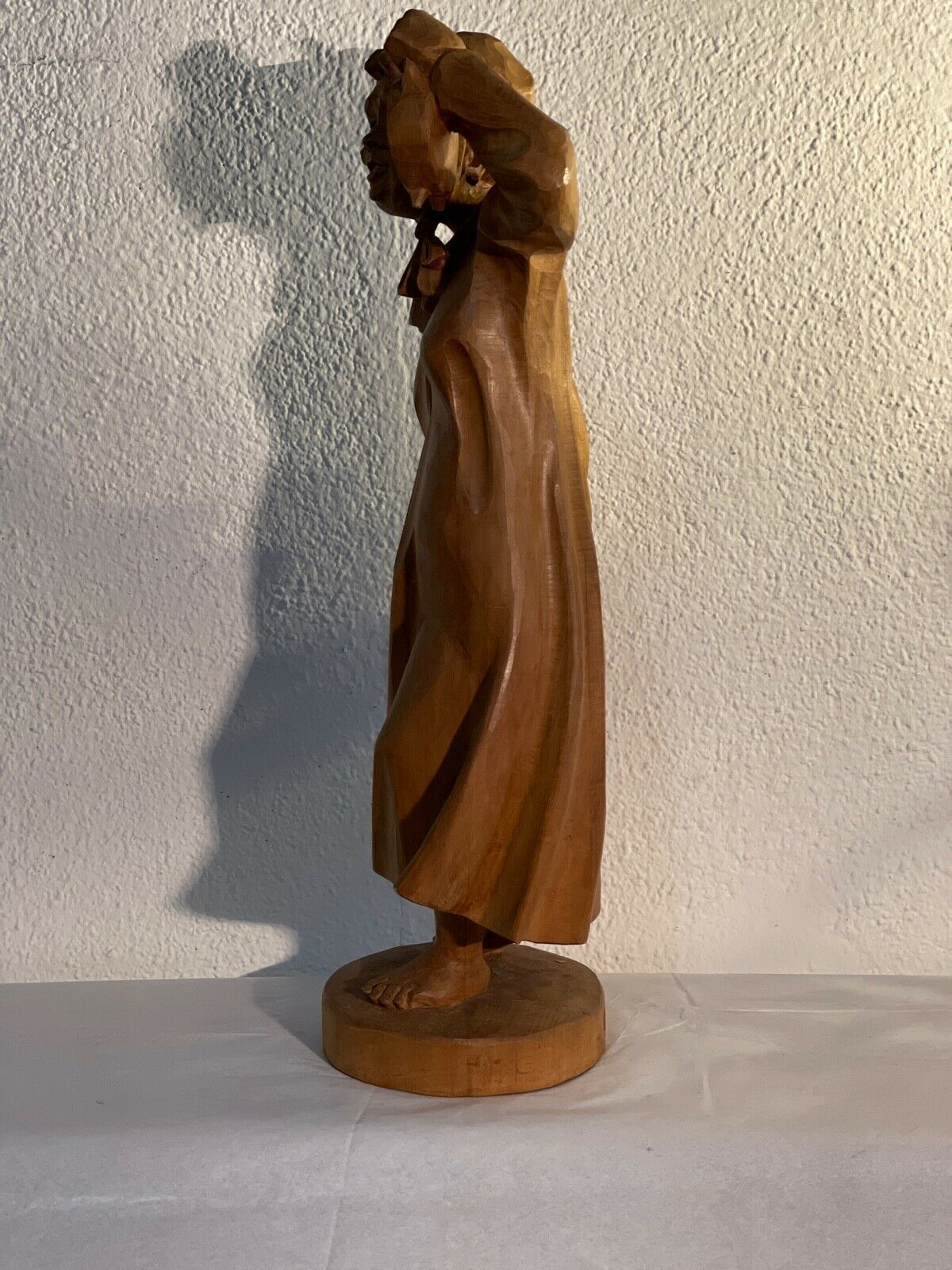 Vintage Tyrolean Statue Wooden, Who Is Short In Hand Roll photo furniture