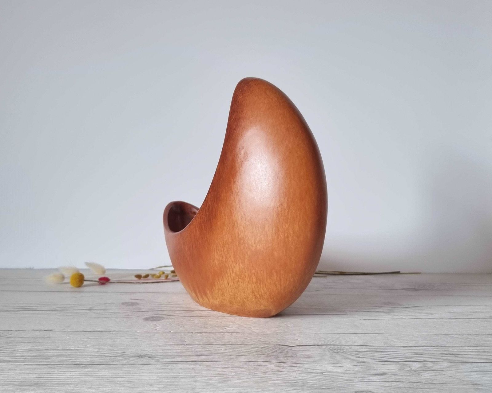 Bertoncello, Mottled Tobacco Tan Glaze, Modernist Crescent Moon Sculptural Planter Vase, 60s 80s photo buy