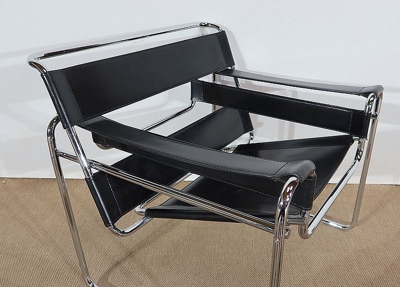 photo for sale Pair Of Important Wassily B3 Armchairs By M. Breuer, Early 20th Century