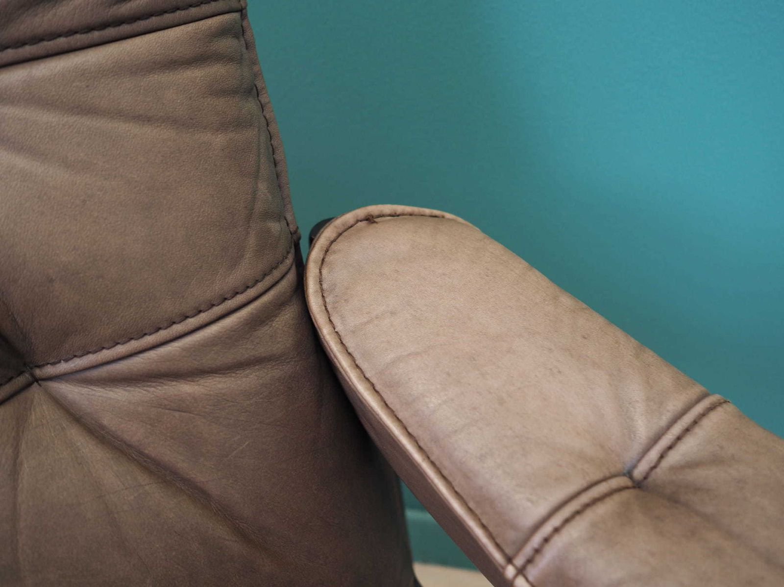 photo vinterior Leren Fauteuil, Deens Design, Jaren 1960, Geproduceerd Door Genega Møbler