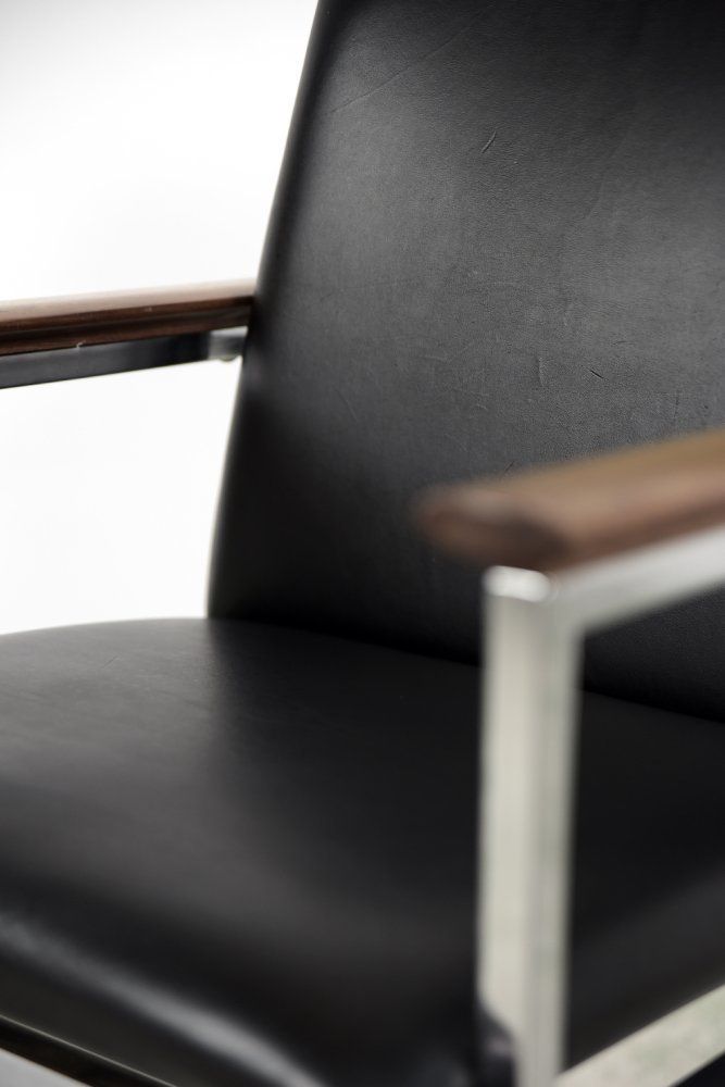 Mid Century Scandinavian Black Leather Armchair By Sigvard Bernadotte For France & Søn, 1960s, Set Of 2 photo Furniture