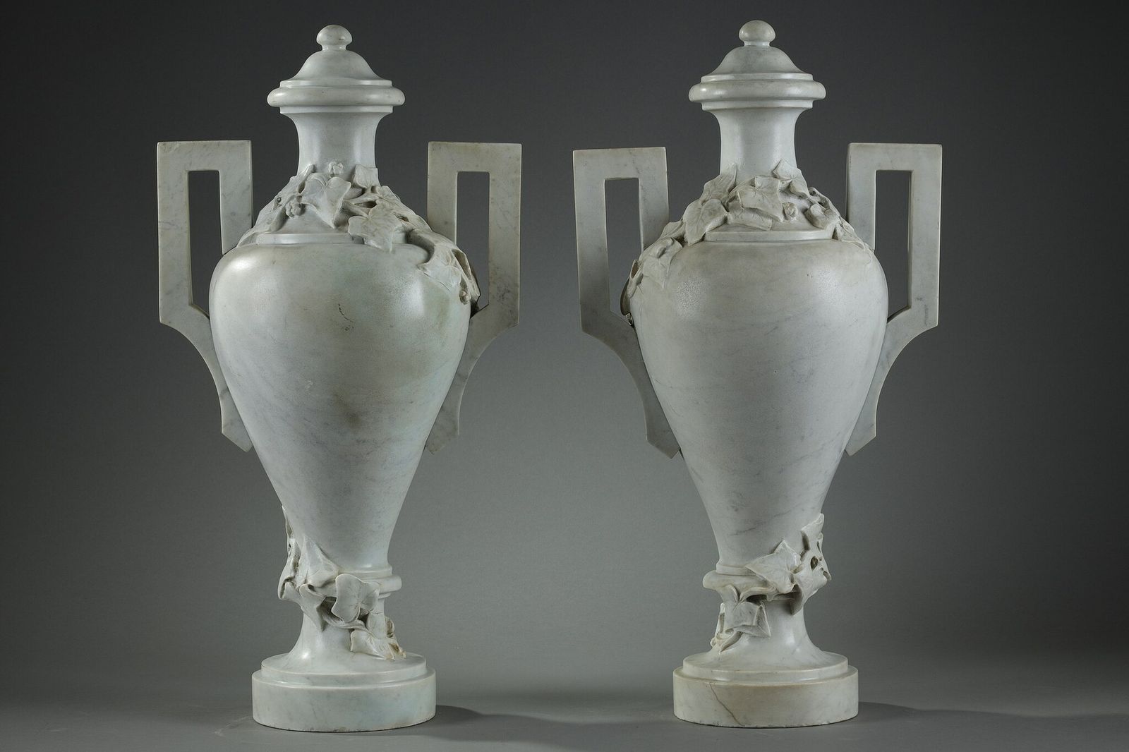 Pair Of White Marble Vases, 19th Century photo vinterior