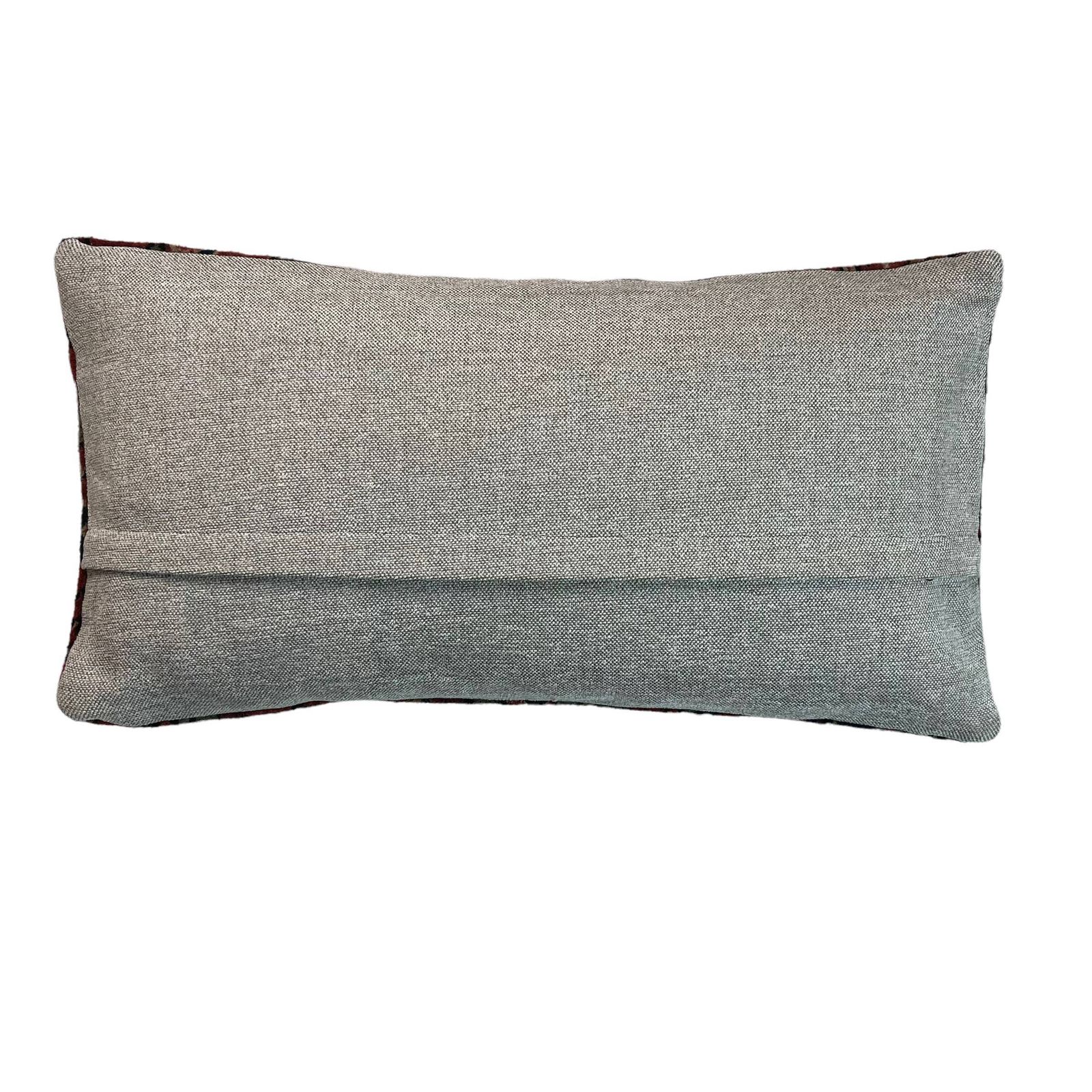Vintage Hand Made Rug Cushion Cover,  Decorative Rug Pillow Cover, Large Vintage Turkish Rug Cushion Cover photo Textiles