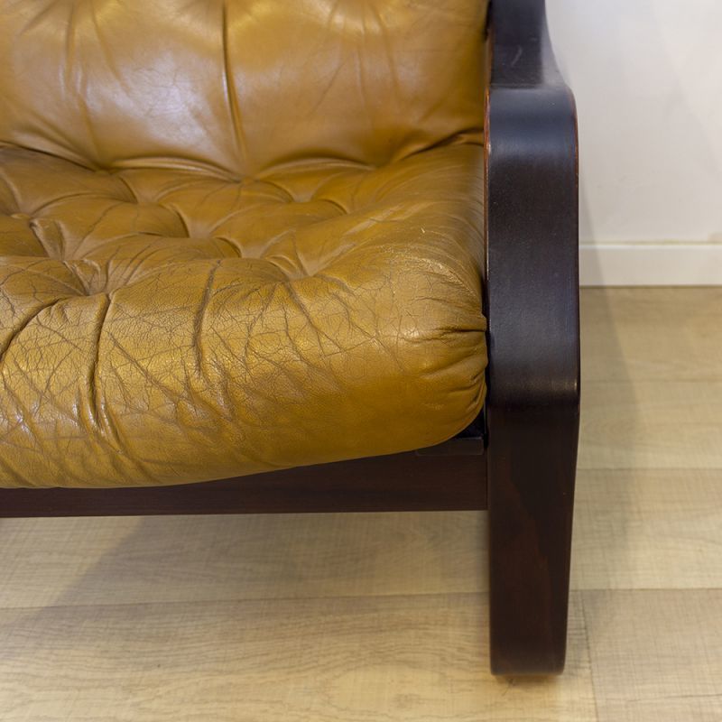 Furniture Vintage Teak And Leather Danish Cantilever Armchair, 1970s photo