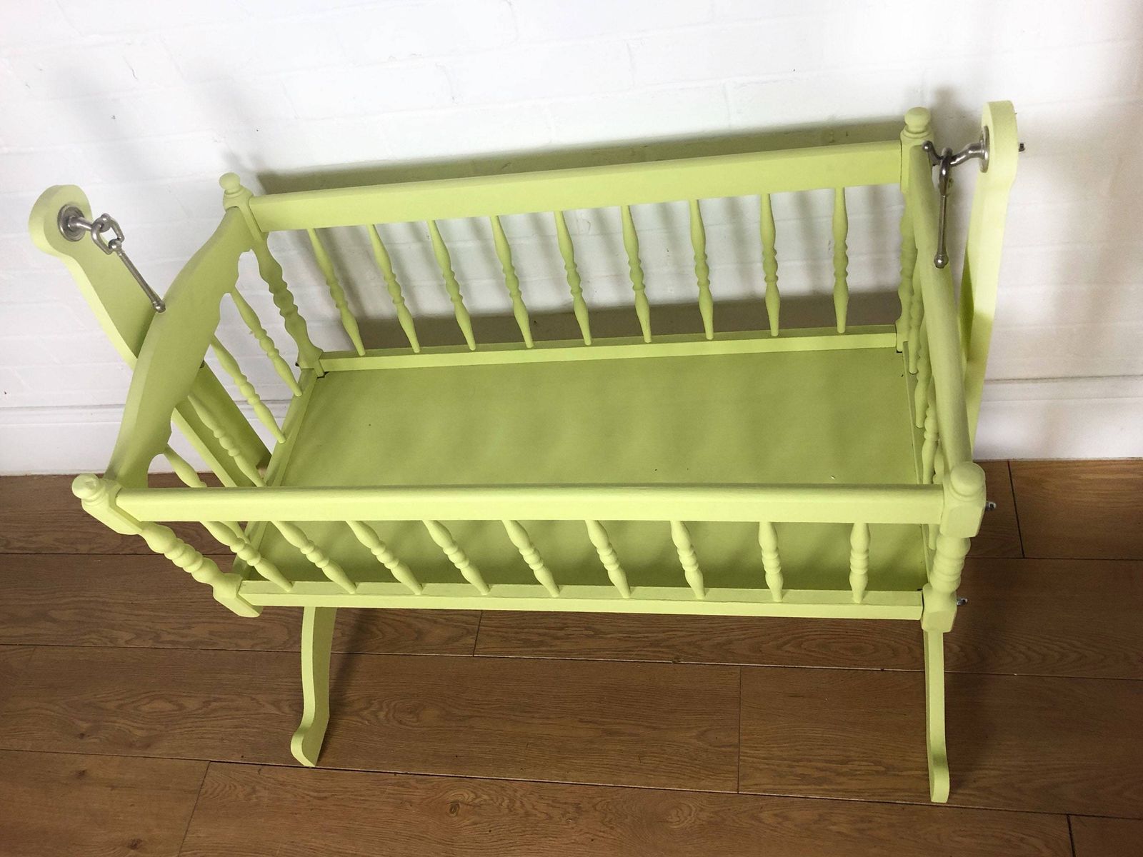 Full Size Swinging Crib In Citron Yellow For Dolls & Teddies photo vinterior