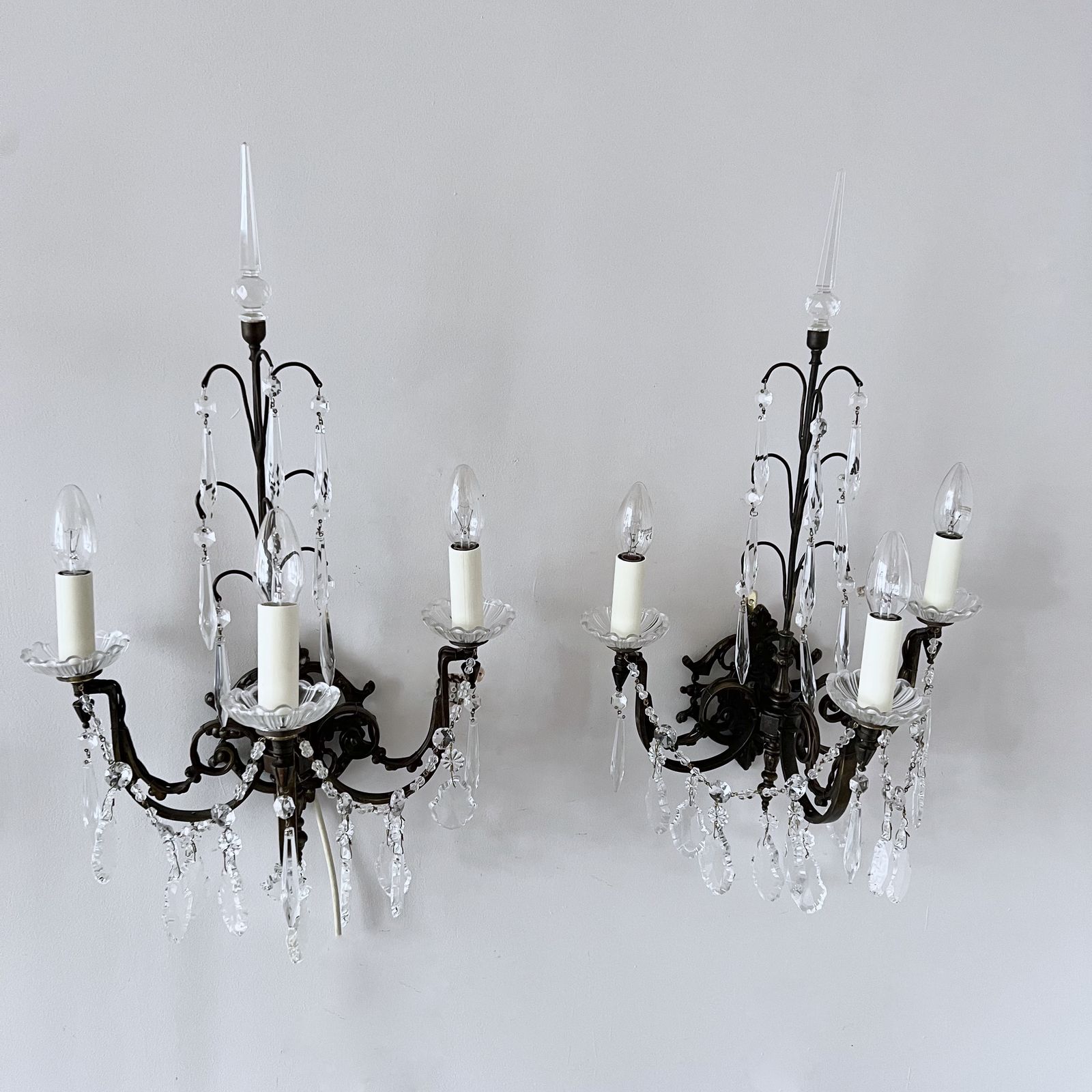 Pair Of Early 20th Century French Brass Sconces photo vinterior