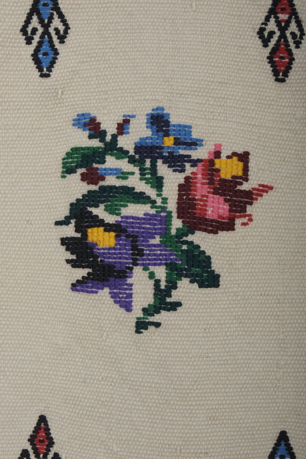 Oriental Floral Embroidery Jajim Kilim Rug  180 X 227 Cm photo for sale