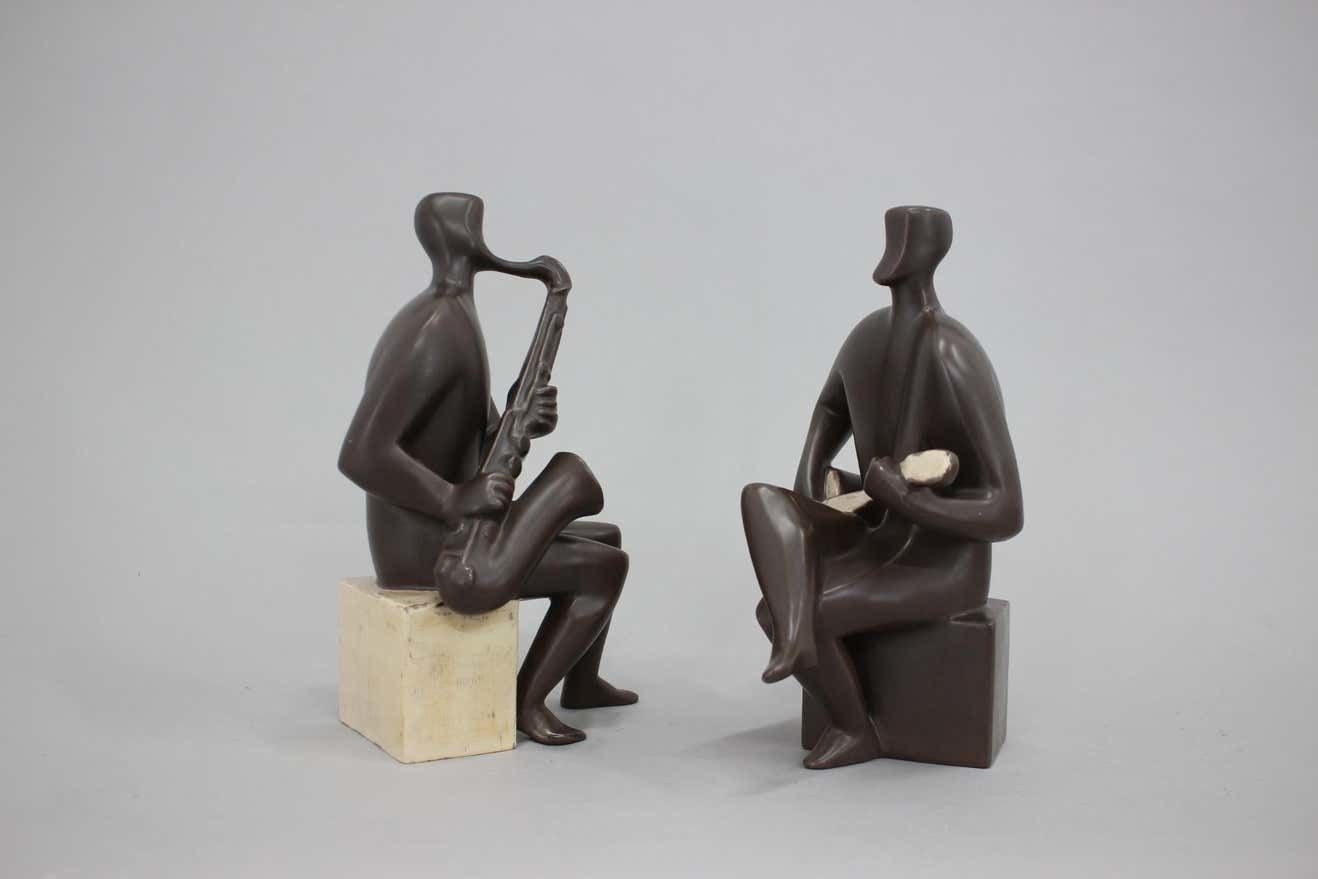 1970s Pair Of Ceramic Figurines Of Musicians, Czechoslovakia photo Home Decor