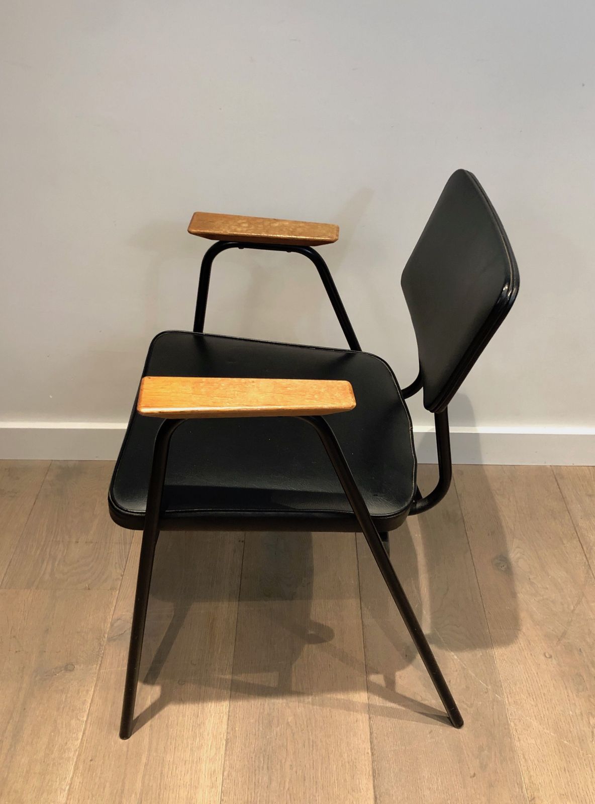 photo buy Pair Of Black Lacquered Armchairs By Willy Van De Meeren, Circa 1950