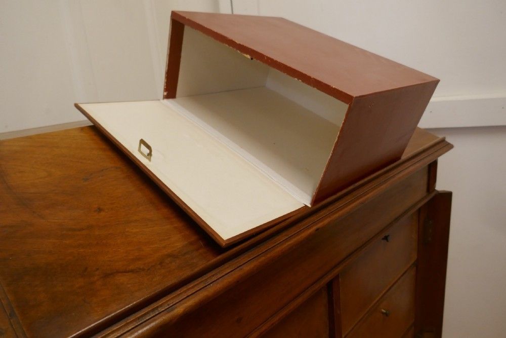 French Walnut Cartonniere Wellington Chest Filing Cabinet, photo vinterior