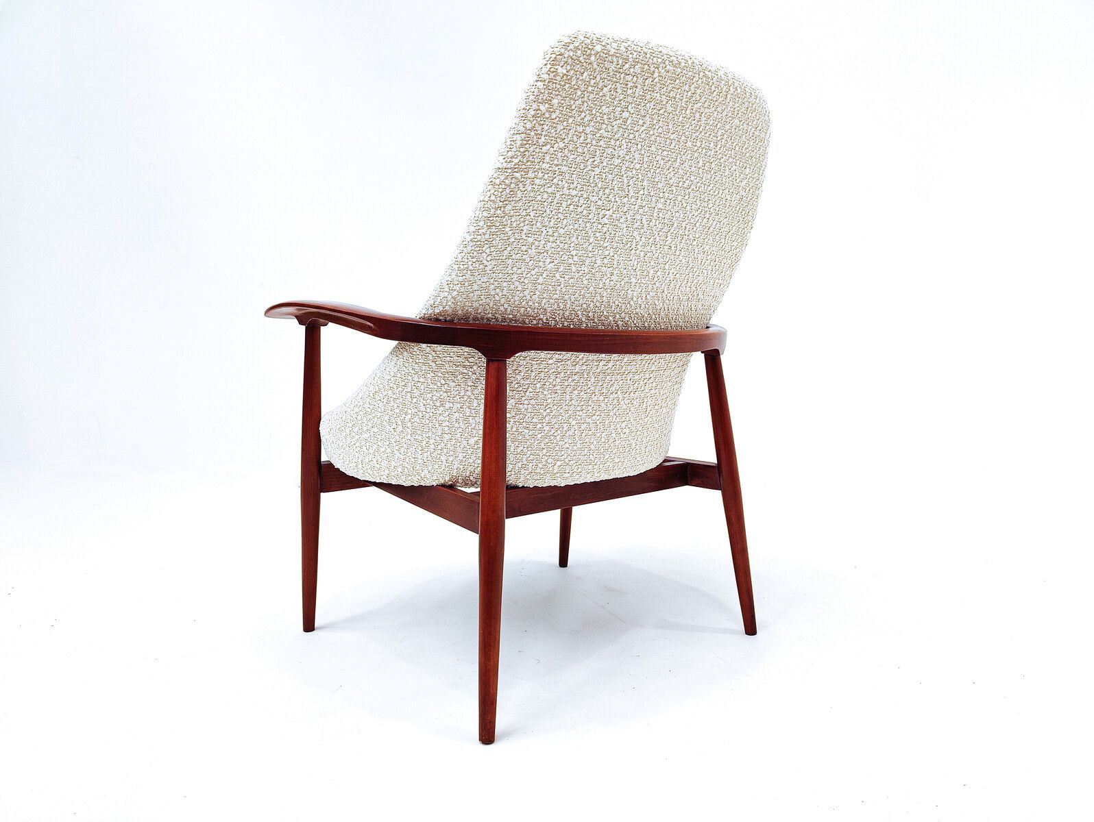 Pair Of Mid Century Armchairs In White Boucle photo vinterior