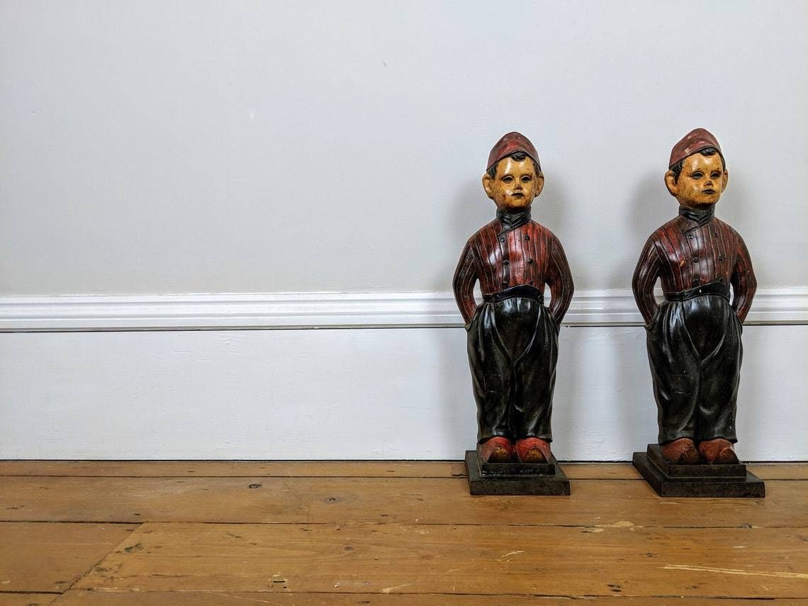 Decorative Antique Figures   Fire Fenders