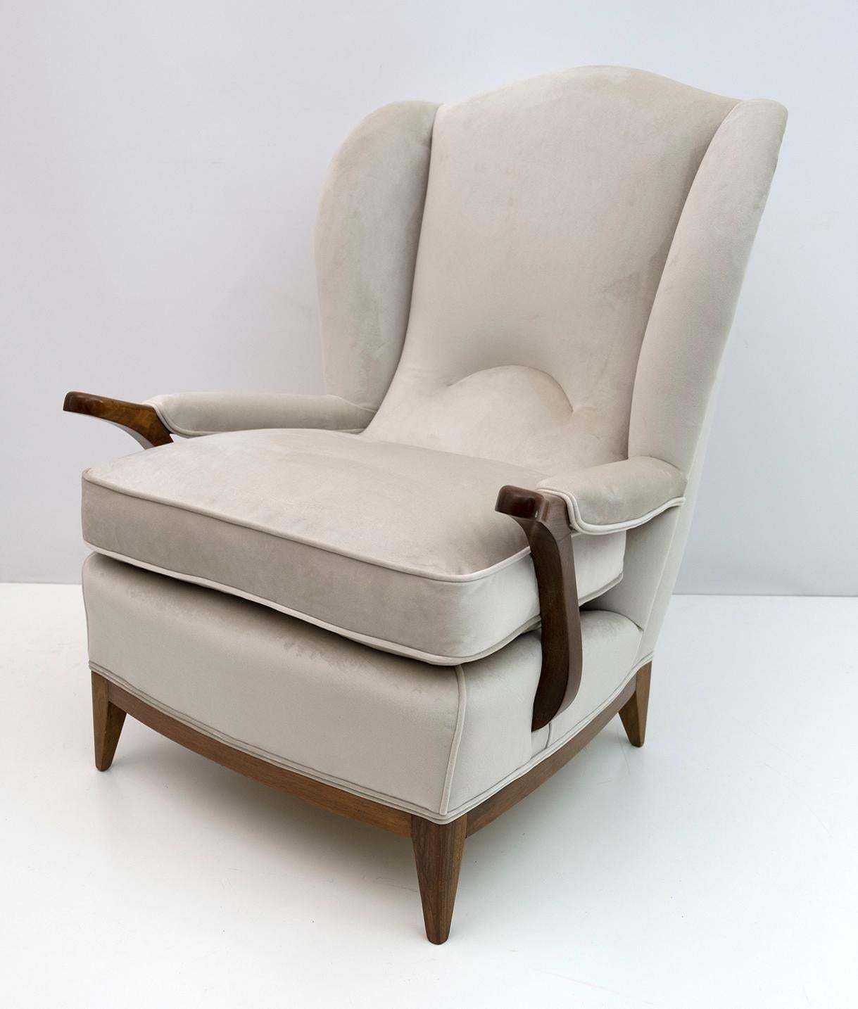 Furniture Pair Of Paolo Buffa Mid Century Modern Italian Velvet Armchairs, 1950s photo