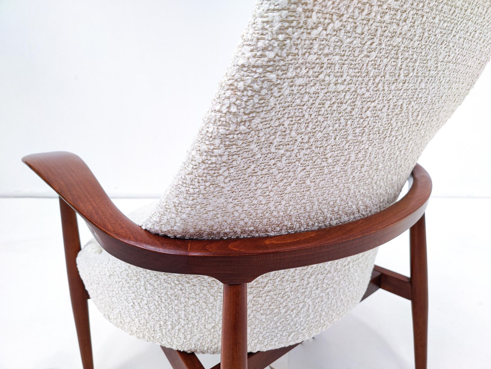 5022.0 Pair Of Mid Century Armchairs, Wood And White Boucle Fabric, Italy 1960s photo