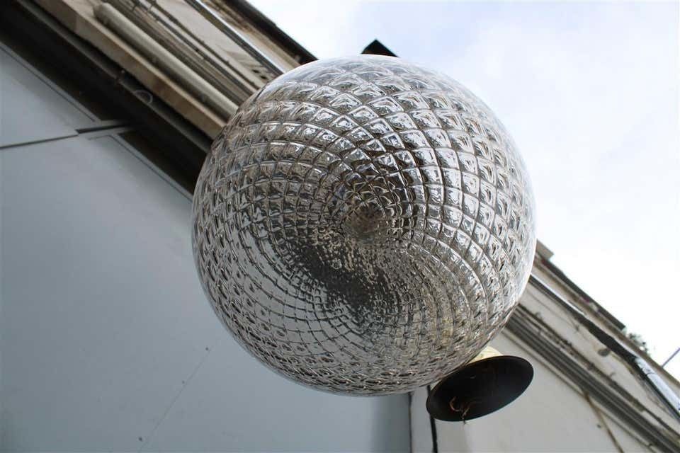 Chandelier Ball Murano Glass Venini Italian Design Brass Chain Gold 1960s photo vintage