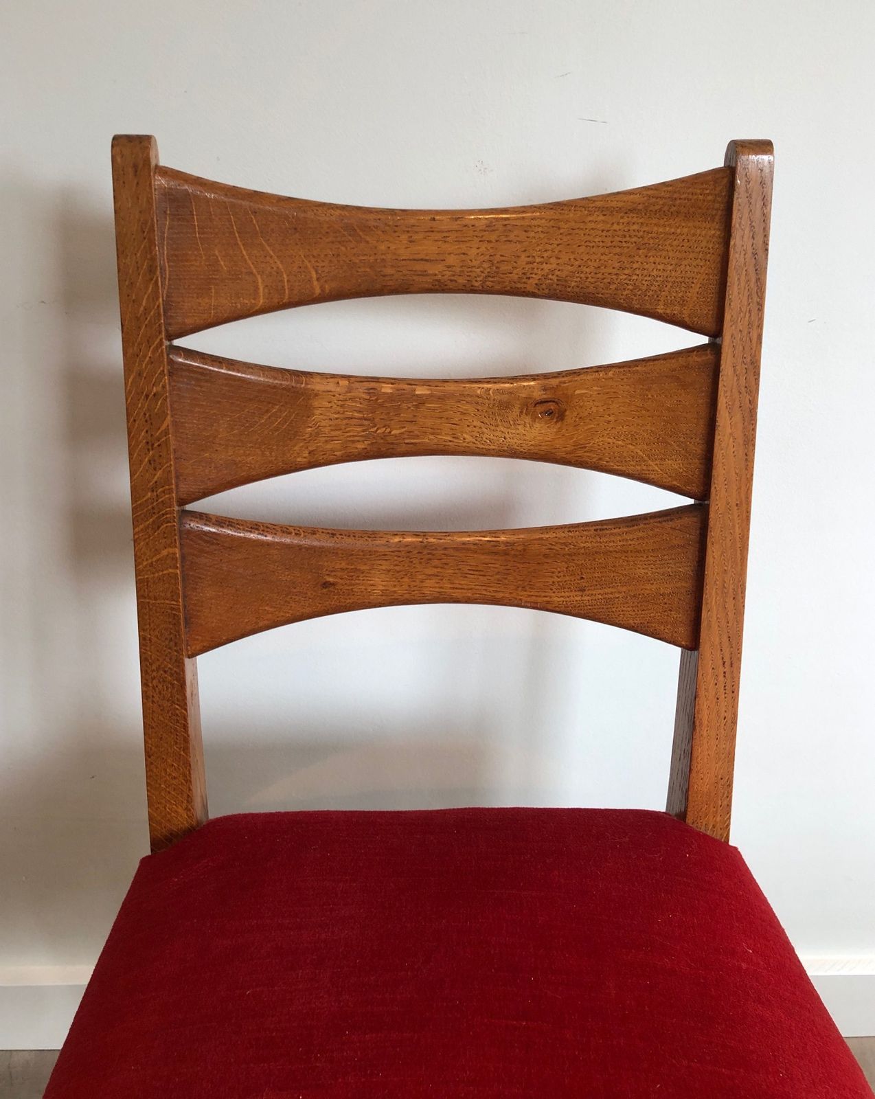 Suite Of 6 Oak Chairs And Red Velvet Seats photo vintage