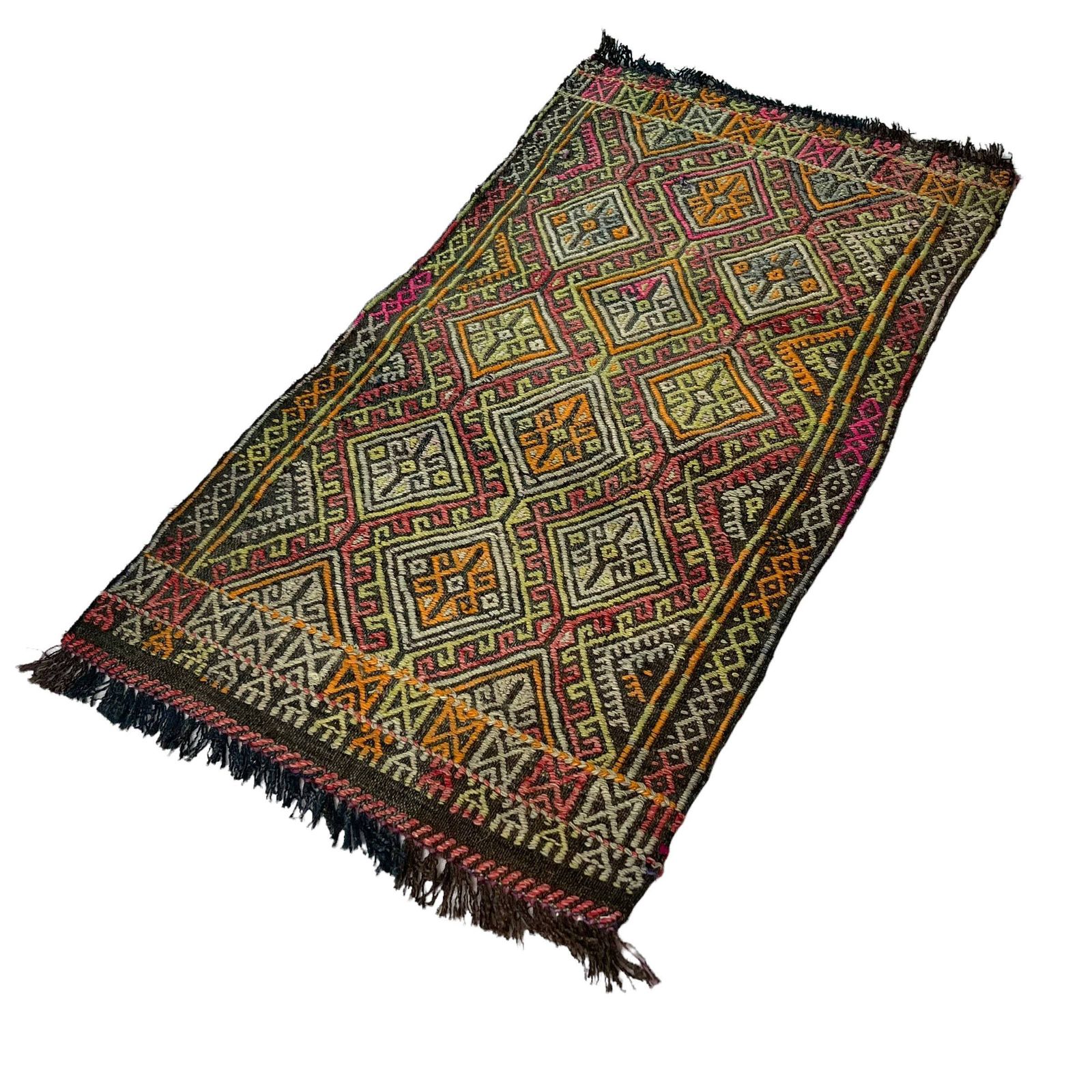 photo furniture Traditional Turkish Mini Kilim Rug , Vintage Anatolian Turkish Kilim Rug , 90 X 52 Cm
