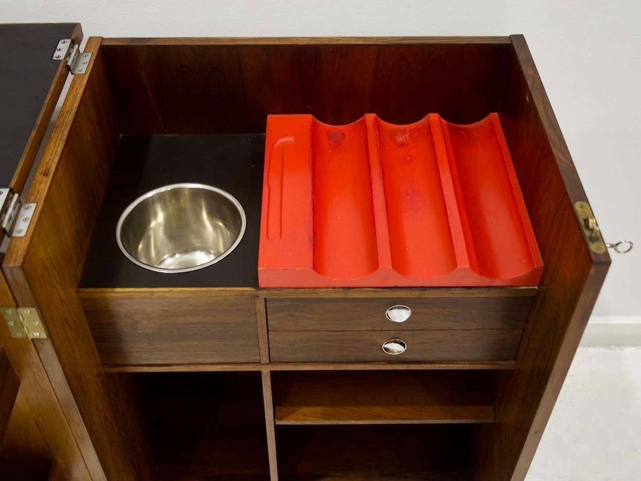 Furniture Wooden Free Standing Dry Bar With Flip Up Top photo