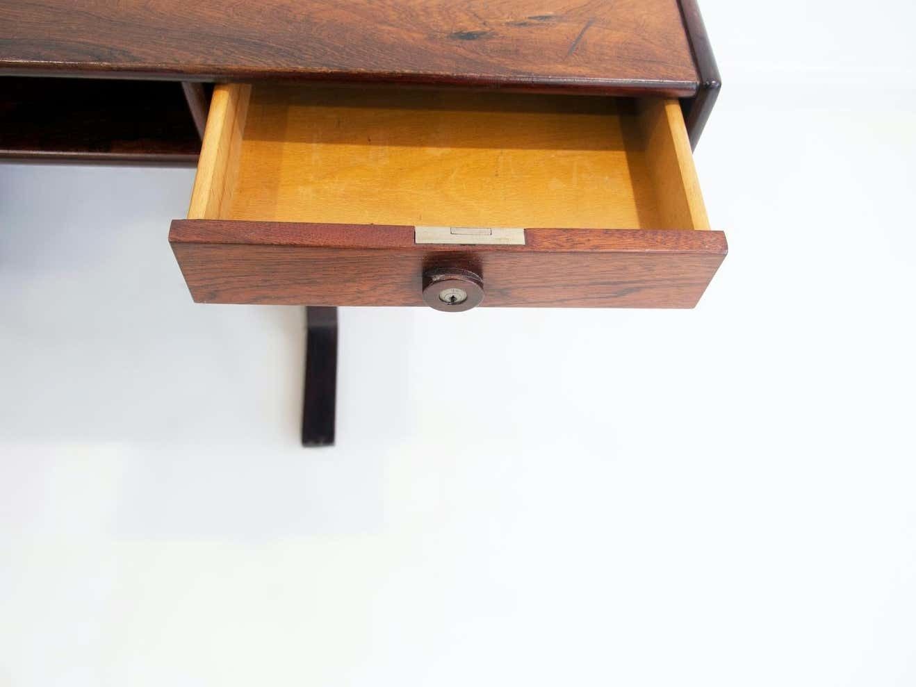Gianfranco Frattini For Bernini Wooden Desk With Storage Compartments photo vintage