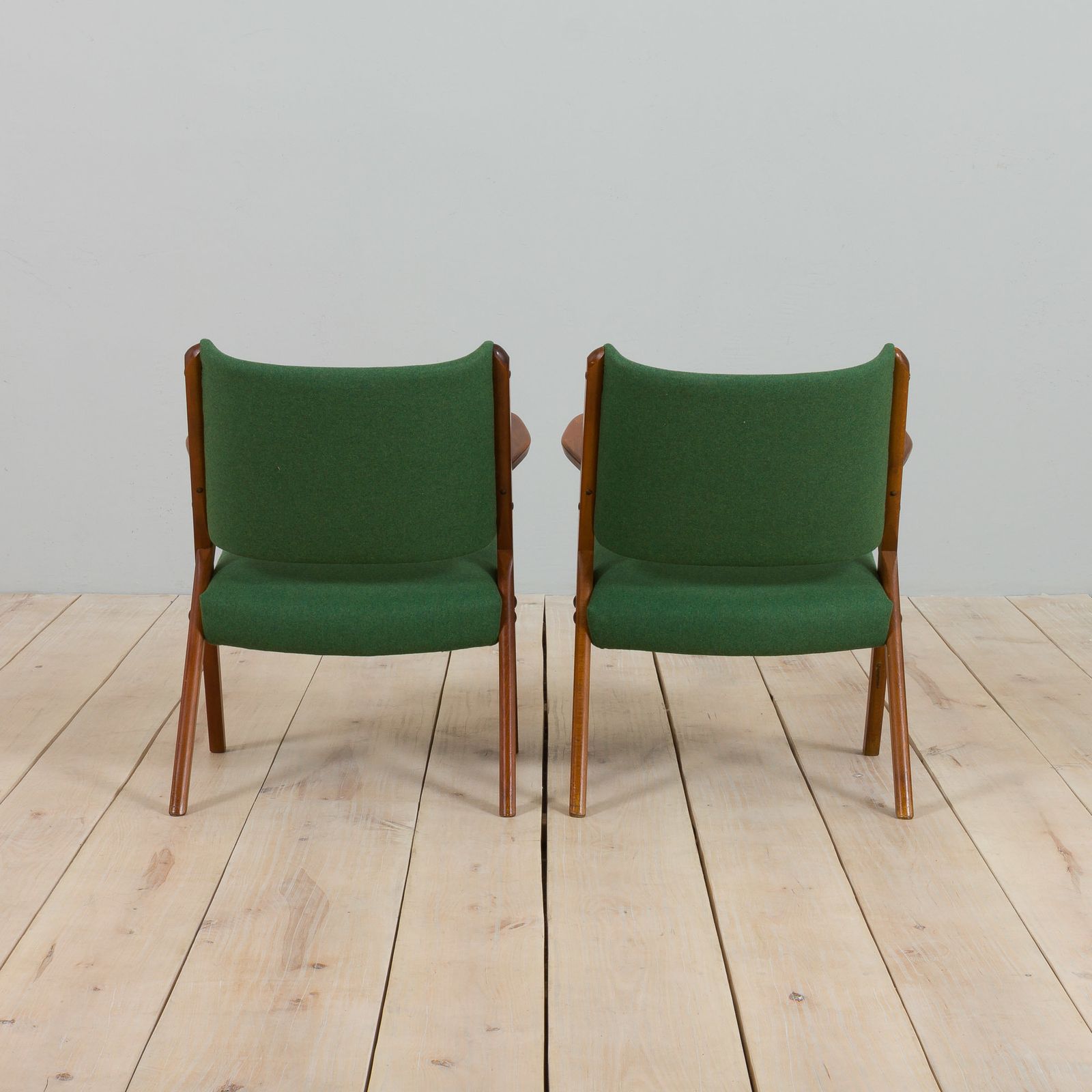 Pair Of Dal Vera Model 3011 Armchairs In Green Wool Made By Colegoano Italia, 1950s photo vintage