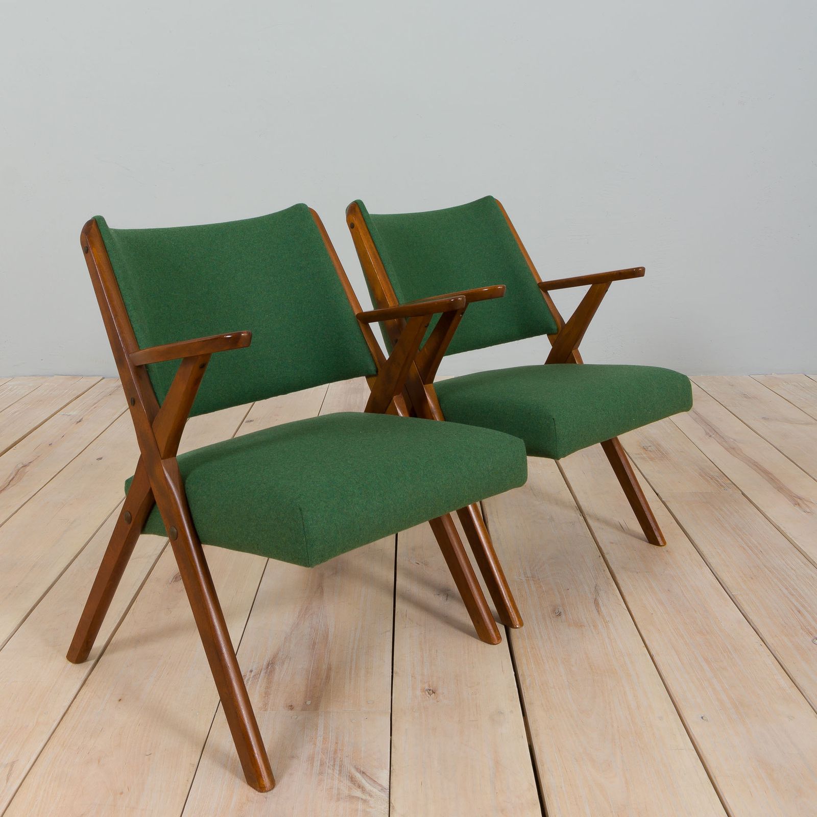 photo furniture Pair Of Dal Vera Model 3011 Armchairs In Green Wool Made By Colegoano Italia, 1950s