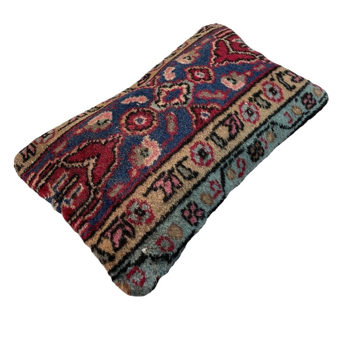 12'' X 20'' Vintage Hand Made Rug Cushion Cover, 30 X 50 Cm Decorative Rug Pillow Cover, Large Vintage Turkish Rug Cushion Cover photo vinterior