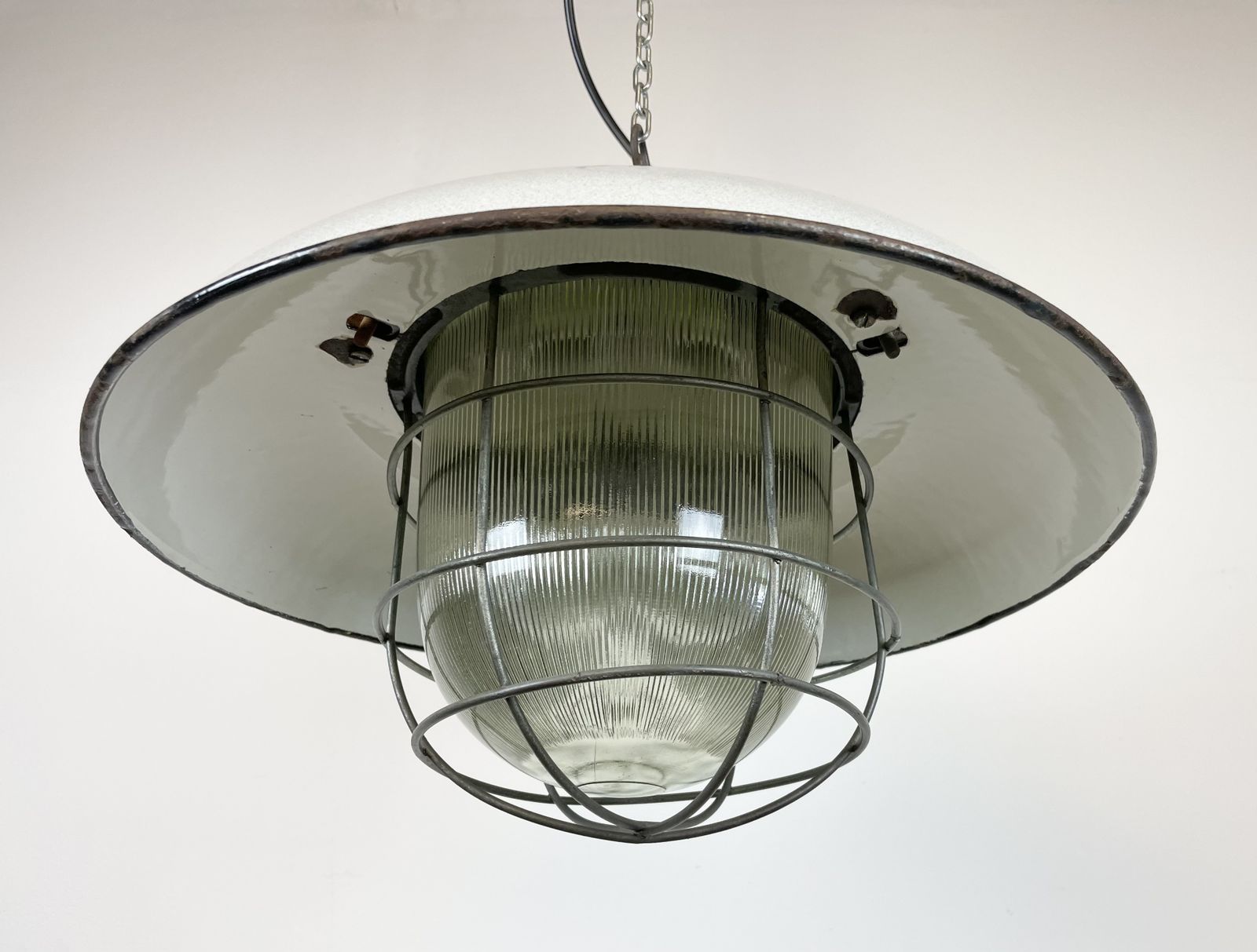 photo vintage Industrial Grey Enamel Factory Cage Pendant Lamp In Cast Iron From Zaos, 1960s, 25x