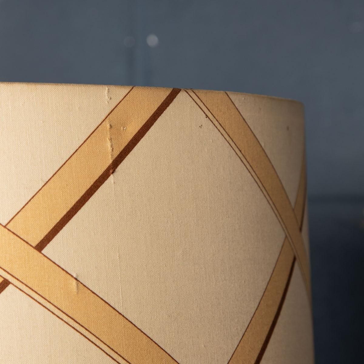 photo vintage 20th Century Large Table Lamp With Original Shade Attributable To Gucci, C.1980