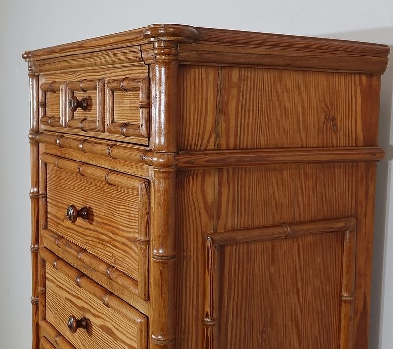 4274.5 Bamboo Spirit Semainier In Solid Pitch Pine, Art Nouveau, 1900 photo