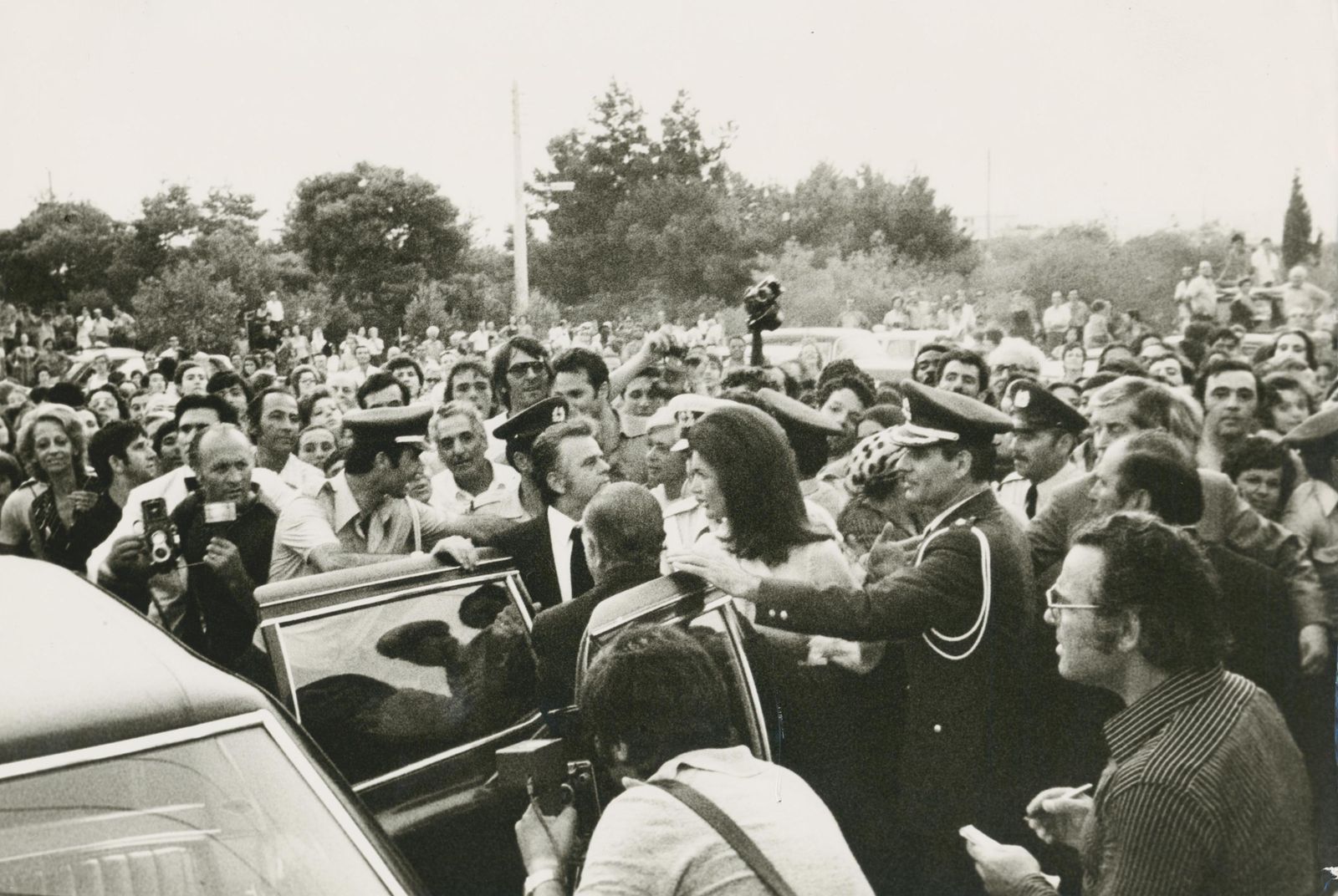 Jackie Kennedy; People; Crowd; 1970s, 20,2 X 29,9 Cm 1970s