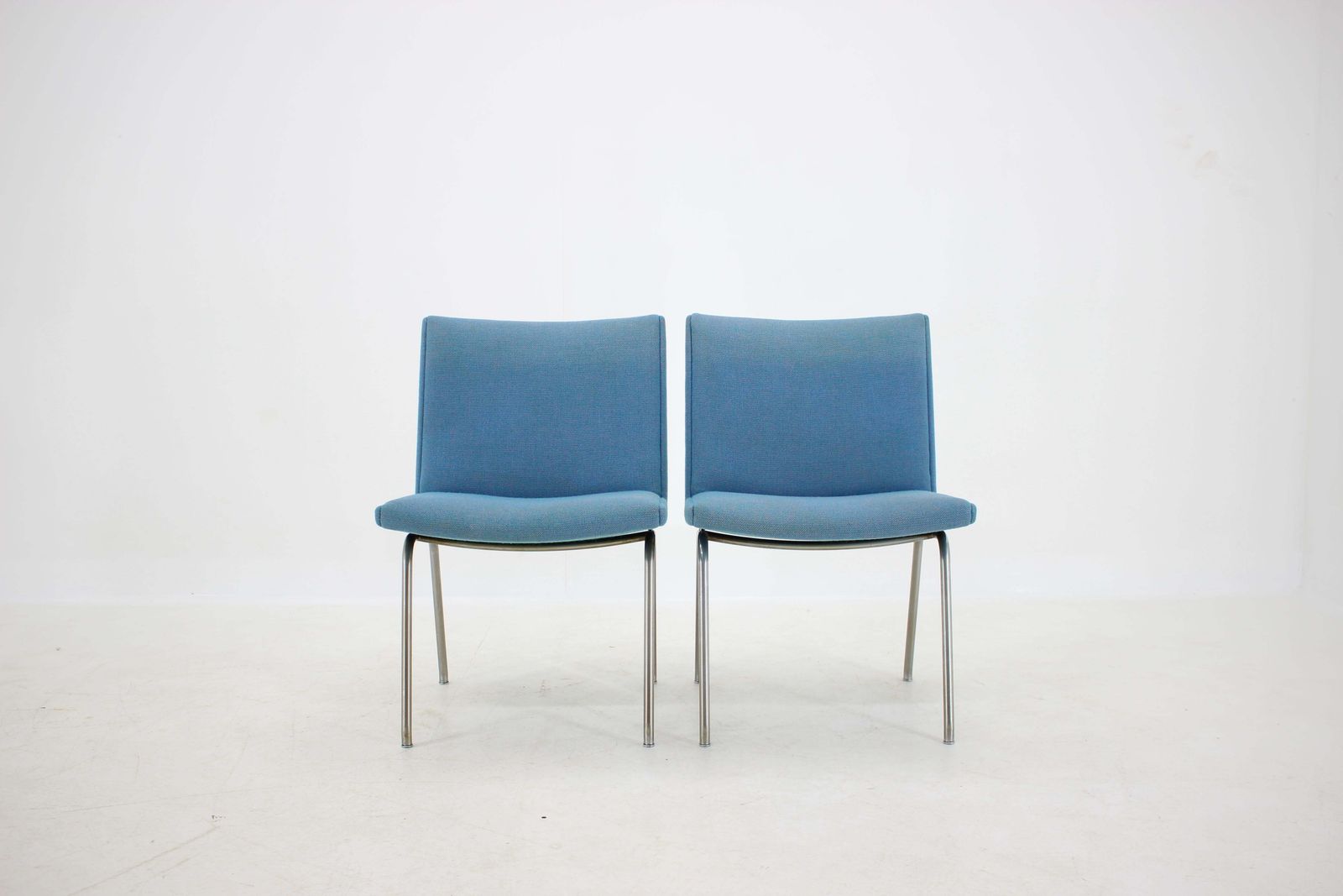 1960s Hans J. Wegner Airport Lounge Chairs For A.P. Stolen, Set Of 4 photo Furniture