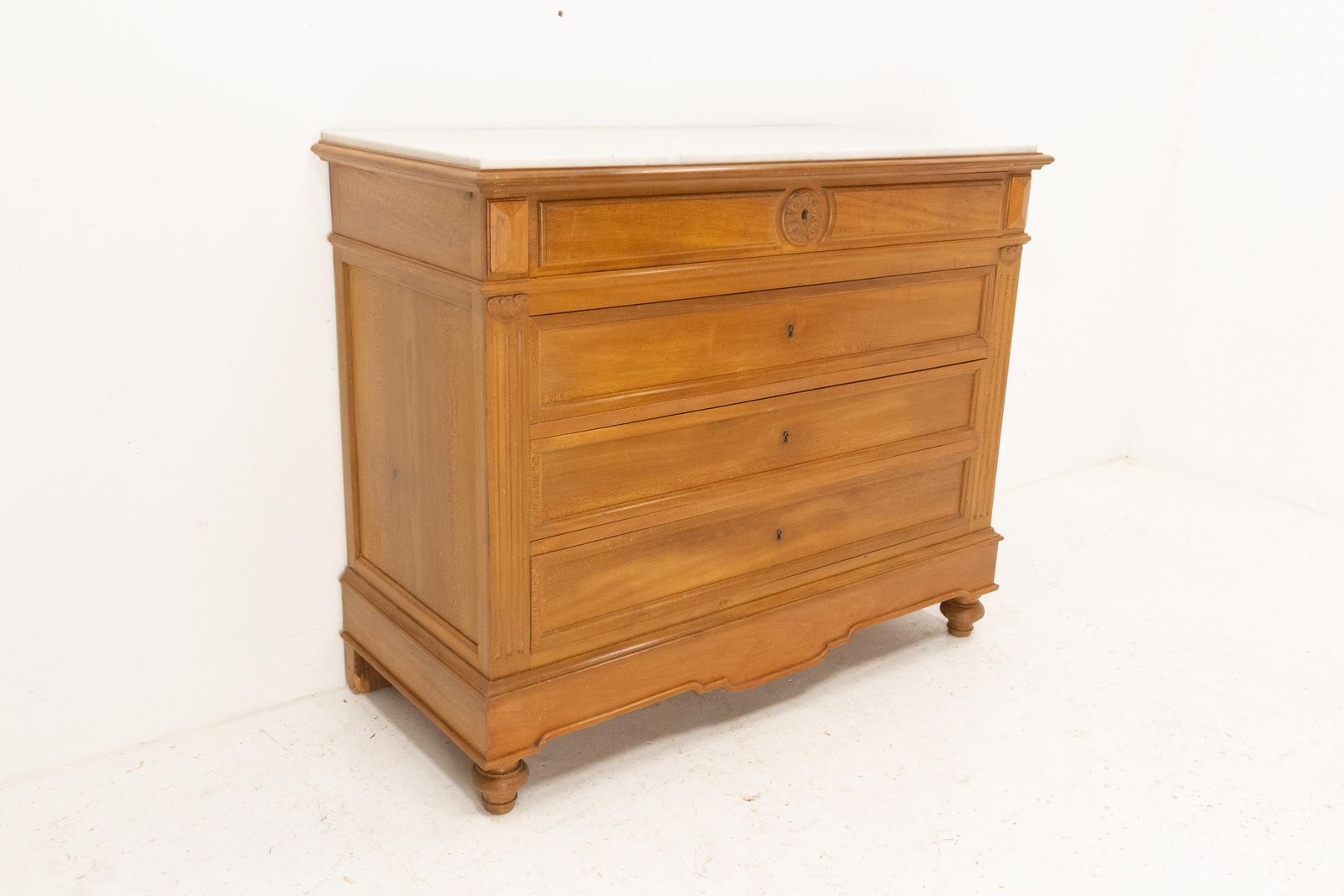 Commode Louis-Philippe, plateau en marbre, XIXe siècle photo 1995.0