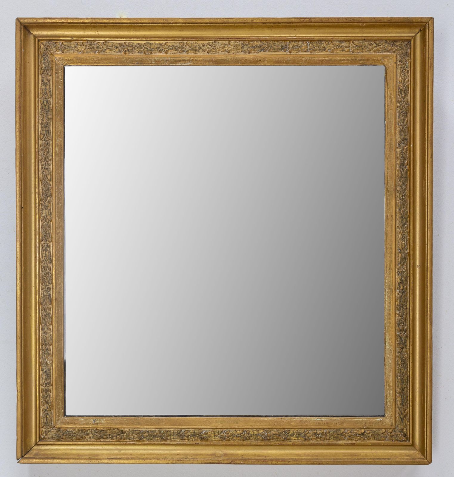 French Golden Frame Stucco Mirror Vegetal Patterns, Early 20th Century